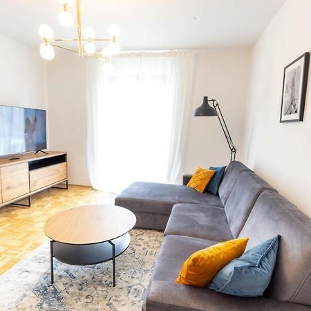 Rhein-Lahn Living - Modernes Design - Balkon Mit Aussicht - Zentrale Lage Nahe Rhein Und Martinsburg Apartment Lahnstein Exterior foto