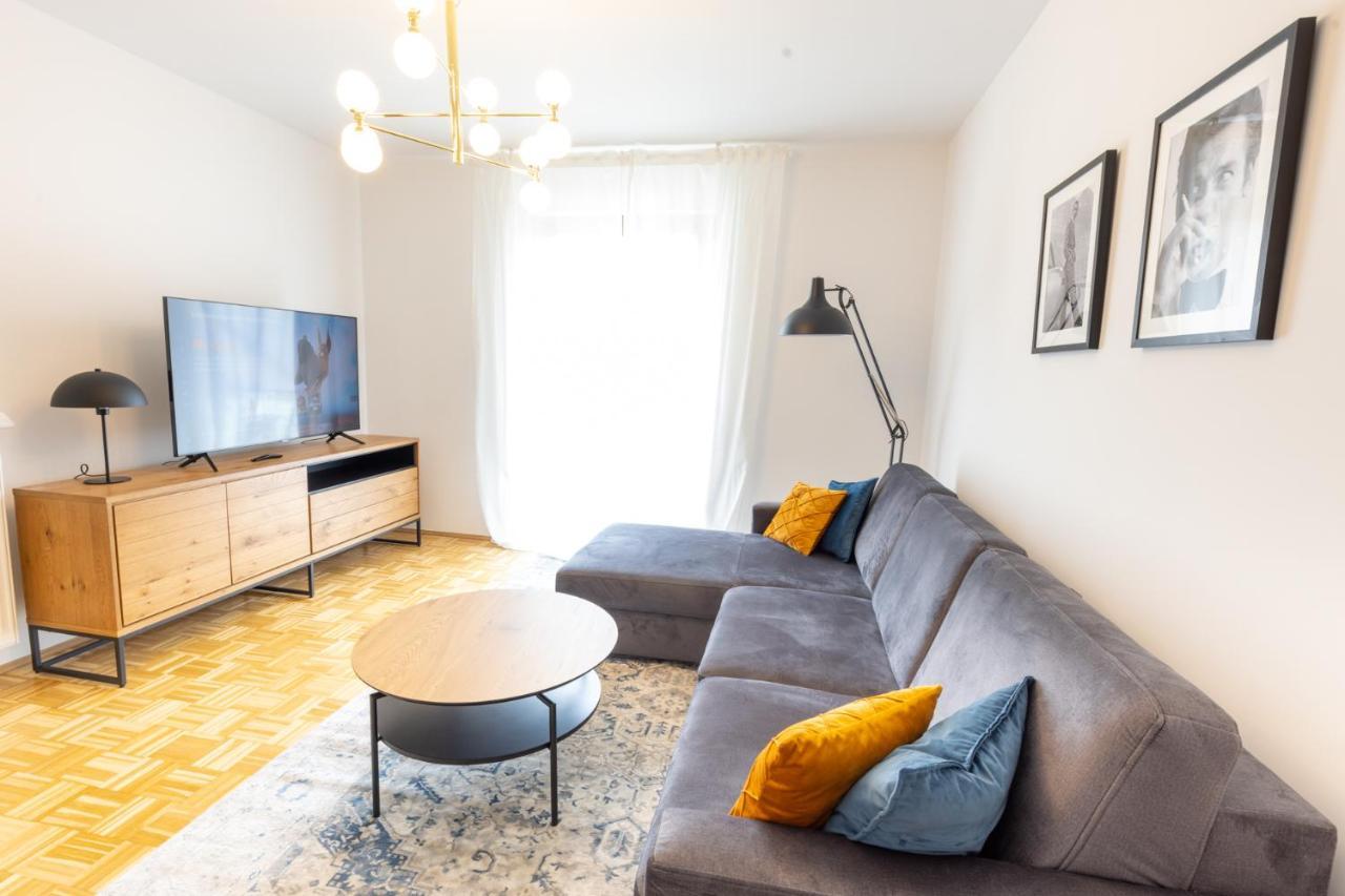 Rhein-Lahn Living - Modernes Design - Balkon Mit Aussicht - Zentrale Lage Nahe Rhein Und Martinsburg Apartment Lahnstein Exterior foto